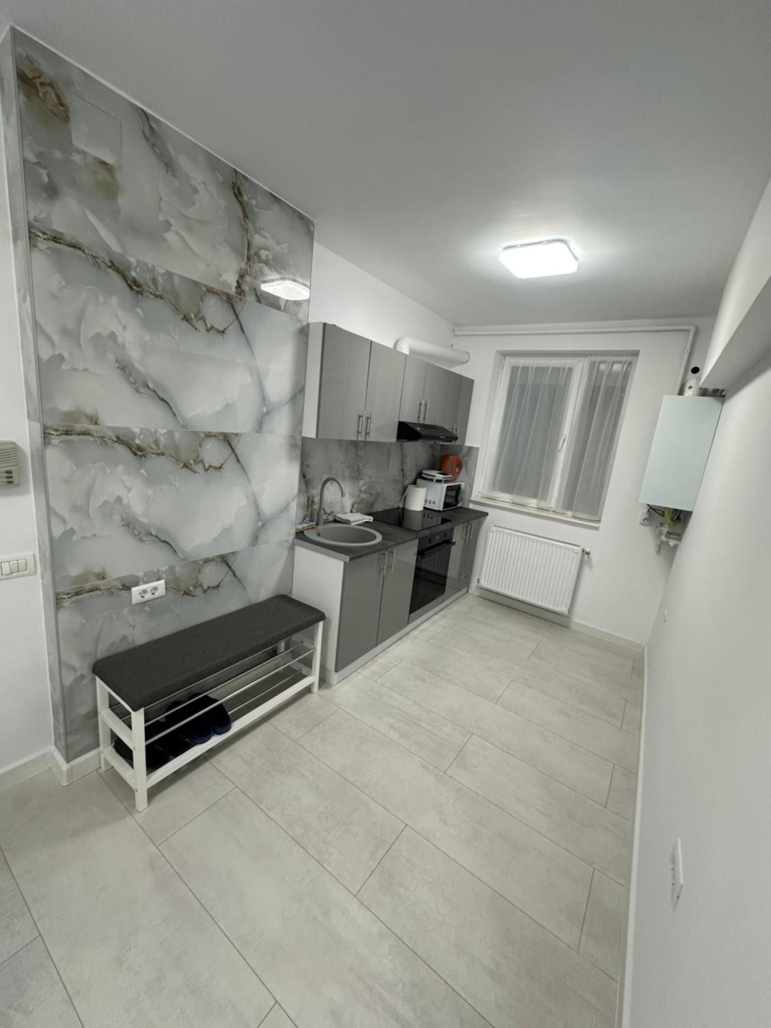 Apartament Ultra Central 3 Apartment Хунедоара Екстериор снимка
